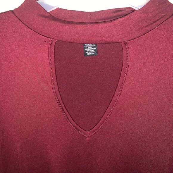 Rue21 keyhole bodycon dress - Picture 2 of 4